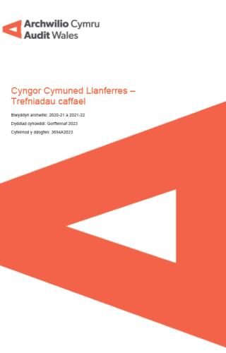 clawr yr adroddiad efo testun Cyngor Cymuned Llanferres – Trefniadau caffael